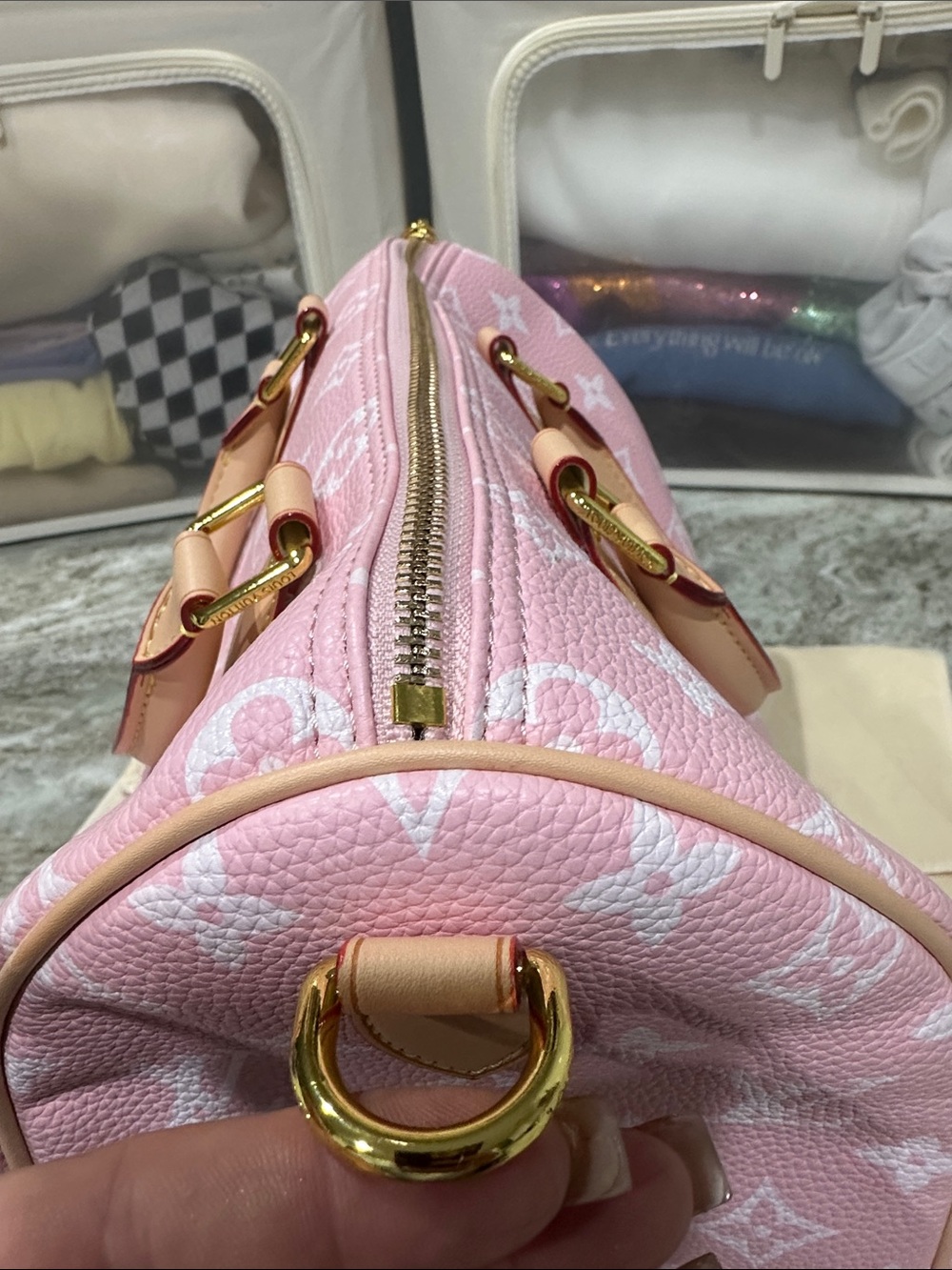 UNBRANDED Baby Pink Monogram size 30 Handbag. It’s beautiful - Picture 8 of 15